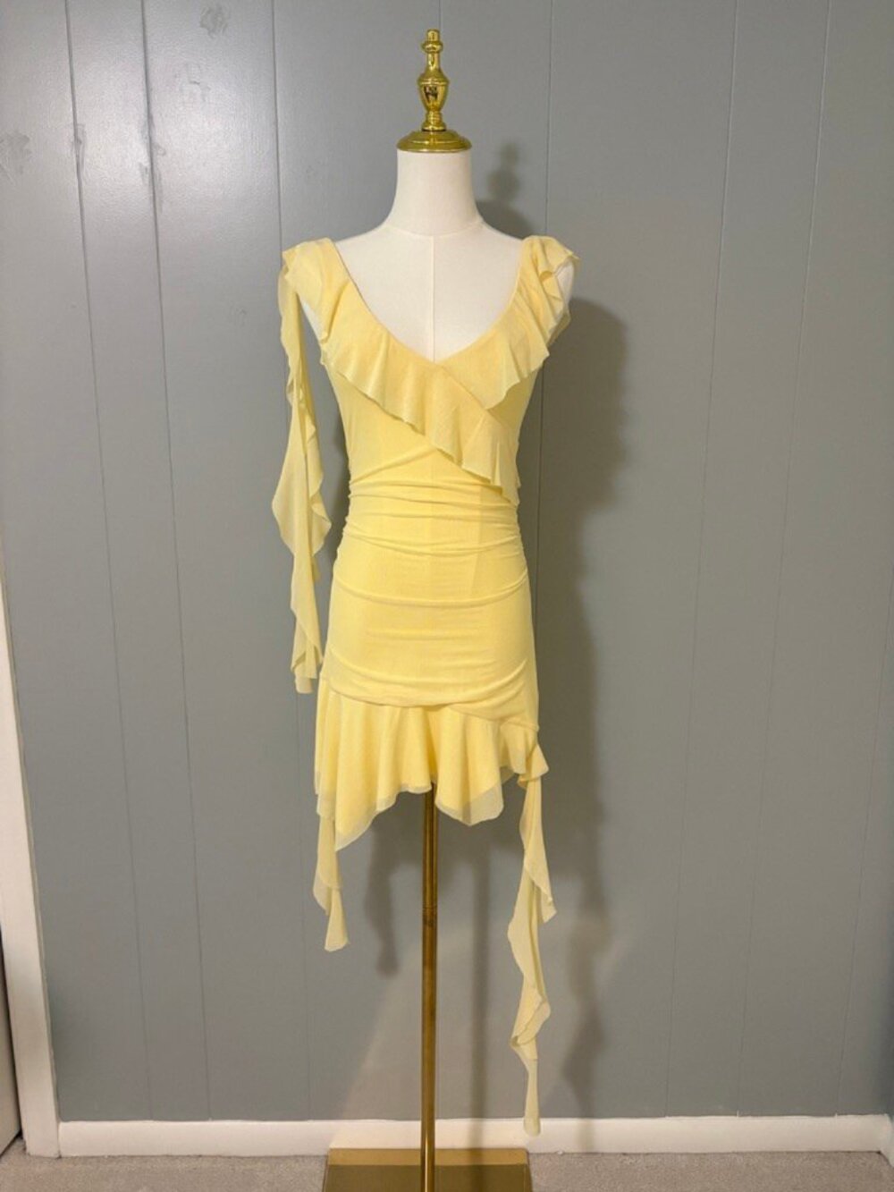 Peppermayo Shona Mini Dress Yellow US 4 Small Ruffle Asymmetric Butter Yellow - Picture 5 of 16